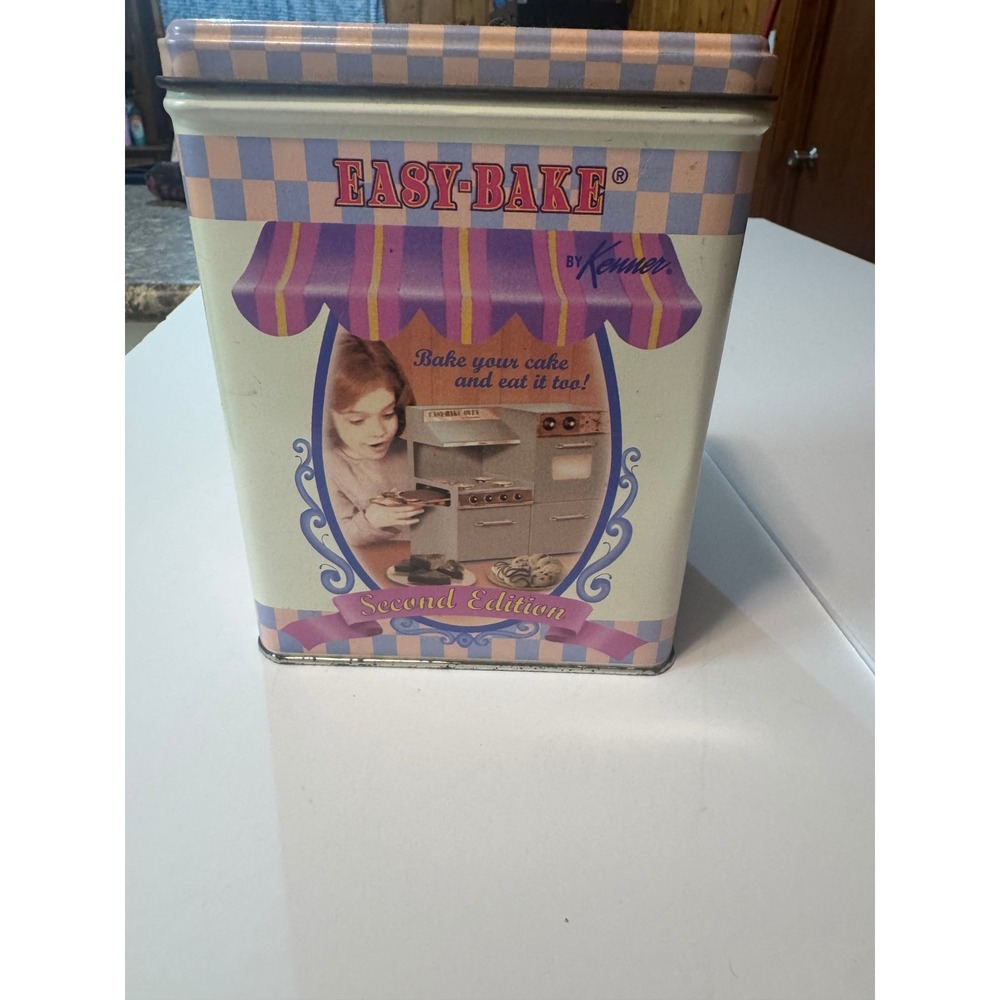 Vintage Kenner Easy-Bake Oven Commemorative Classics Second Edition Tin 1964